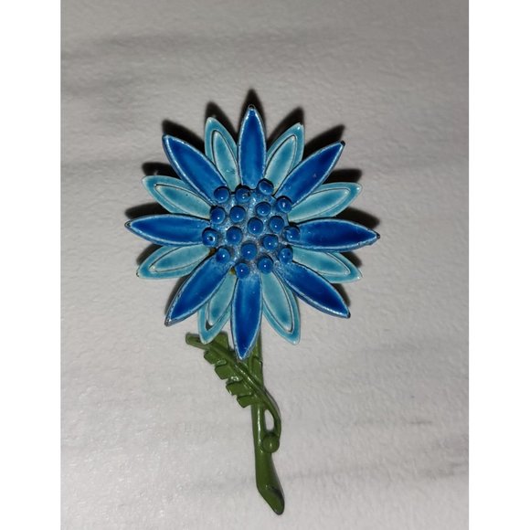 Vintage Enamel Blue Daisy Layered Brooch - Picture 2 of 4